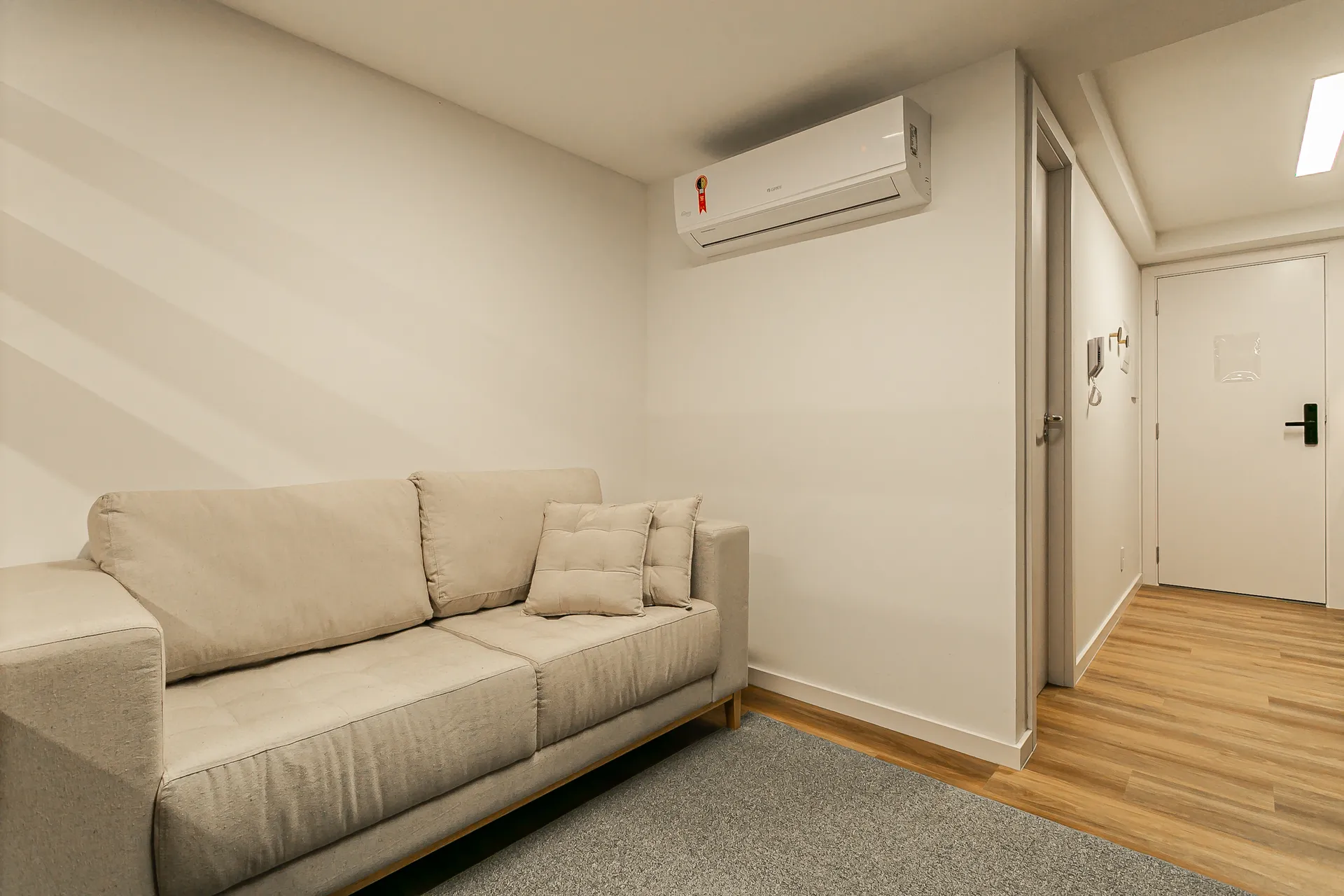 Estudio amueblado de 27 m² con 1 dormitorio y cocina abierta — photo 5