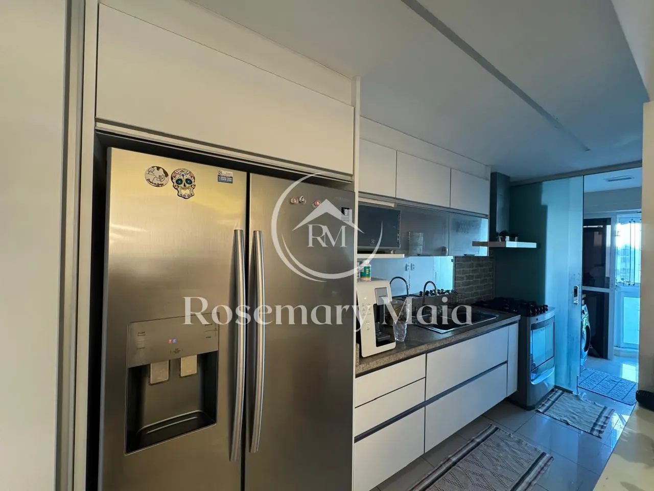Furnished 2-bedroom, 2-bath apartment with 2 parking — photo 17