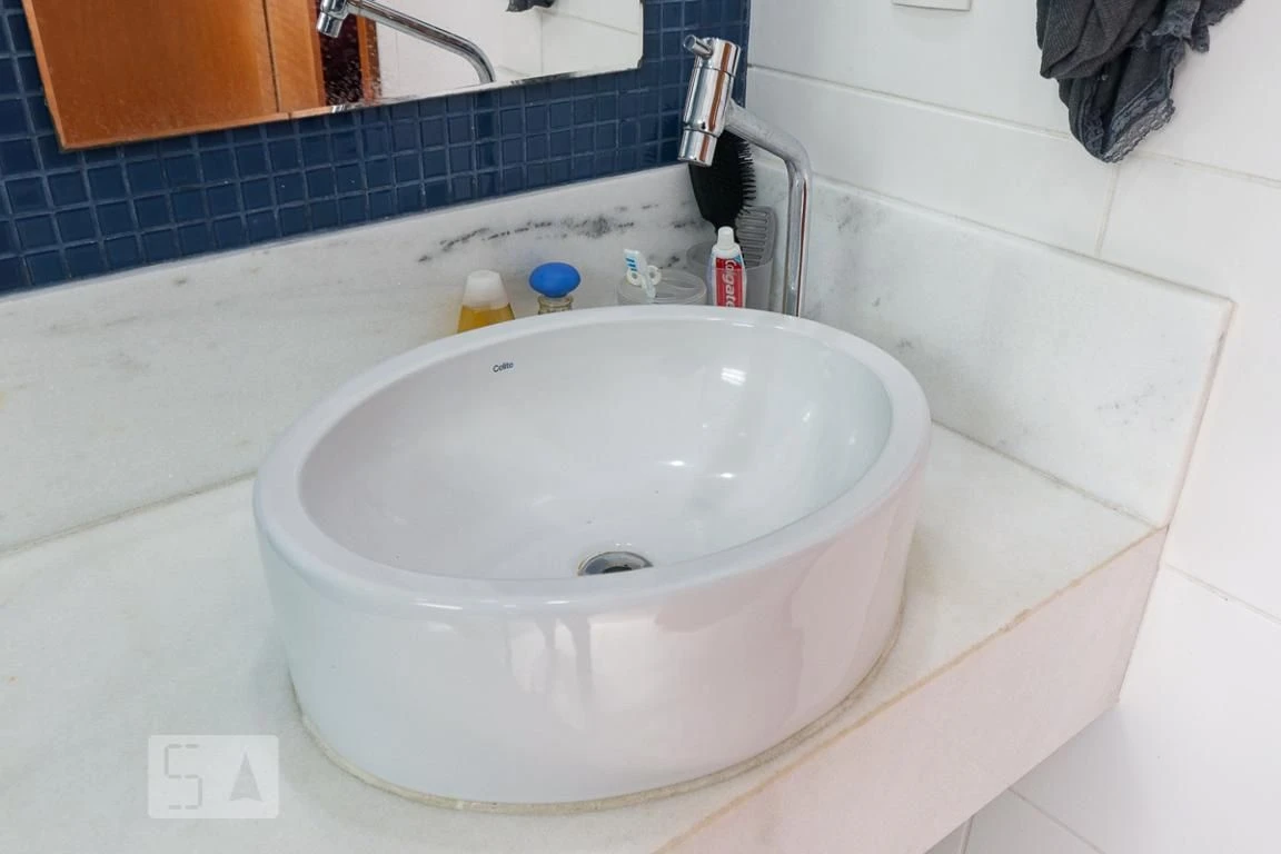 Apartamento mobiliado com 5 quartos e cozinha a gás — photo 62