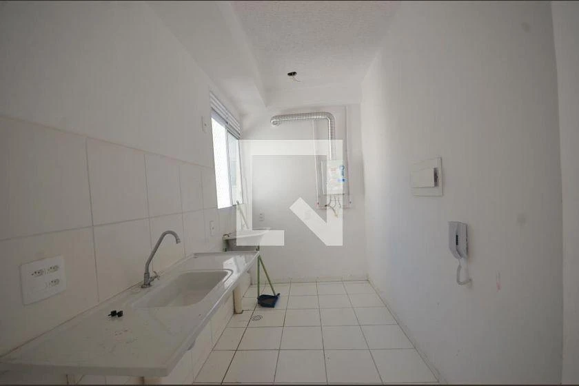 Apartamento de 40 m² com 2 quartos e 1 banheiro — photo 10