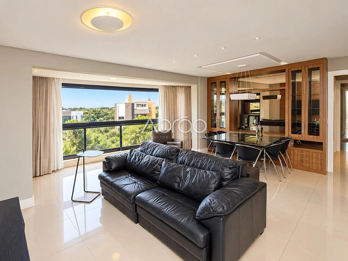 Furnished apartment, 114 m², with a home office