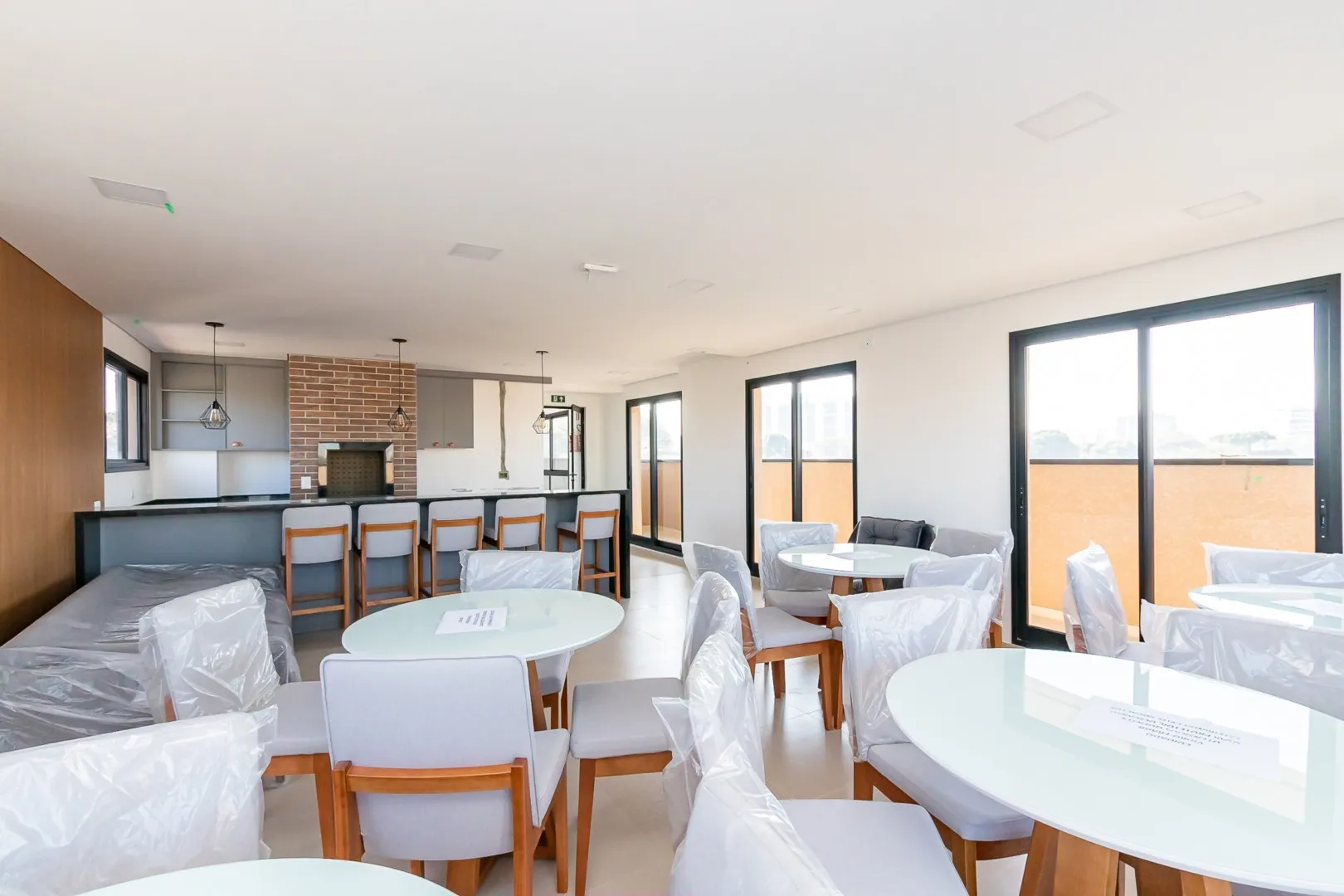 1 quarto e varanda envidraçada: apartamento de 35 m² — photo 30