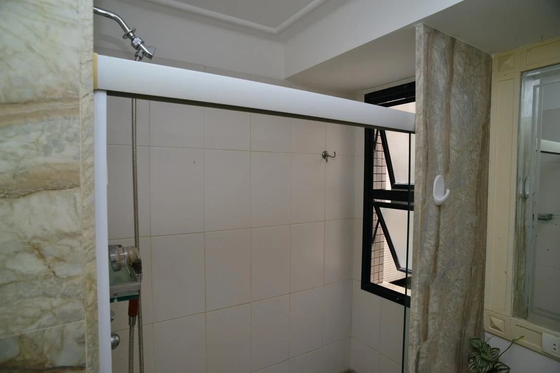 Rentable apartment with 4 bedrooms and a balcony — photo 57