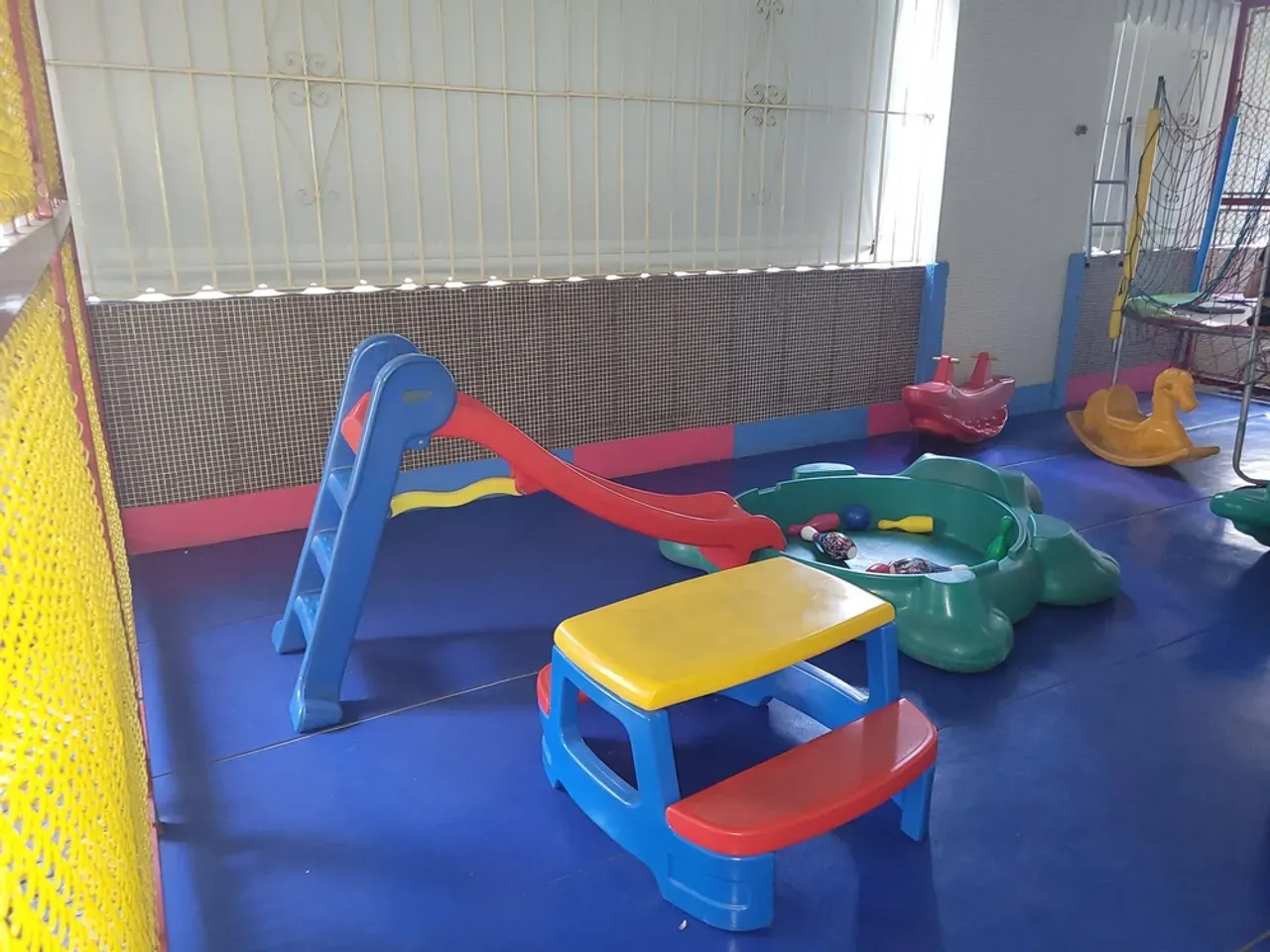 Apartamento duplex com 3 quartos e vista da cidade — photo 37