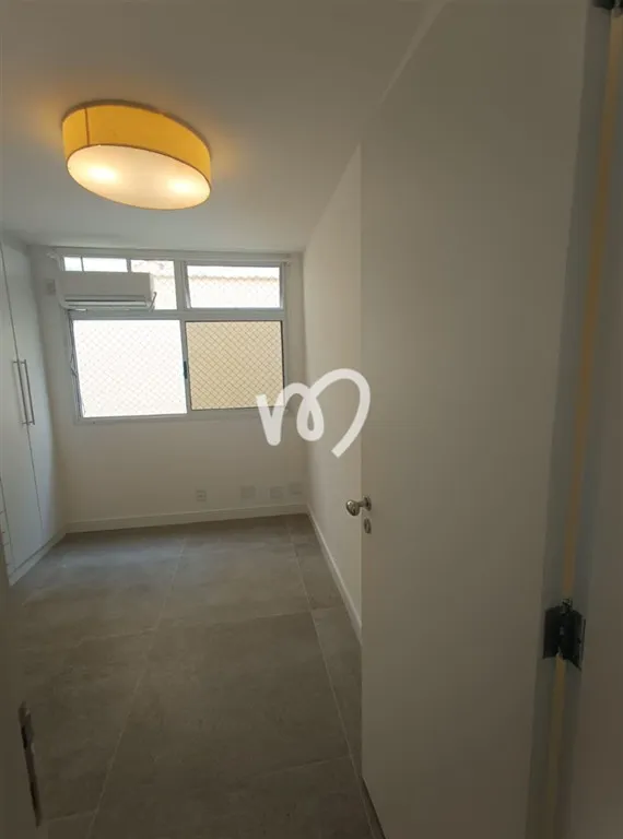 Washing machine in a 3-bedroom apartment, 101 m² — photo 23