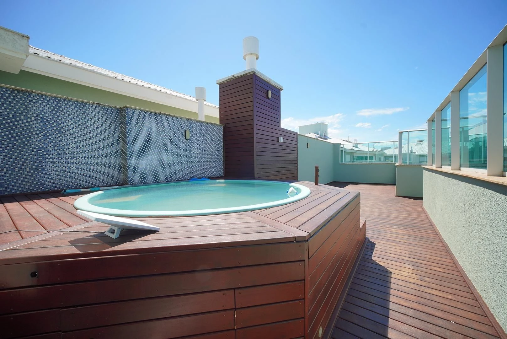 205 m² apartment with a private pool and a jacuzzi — photo 8