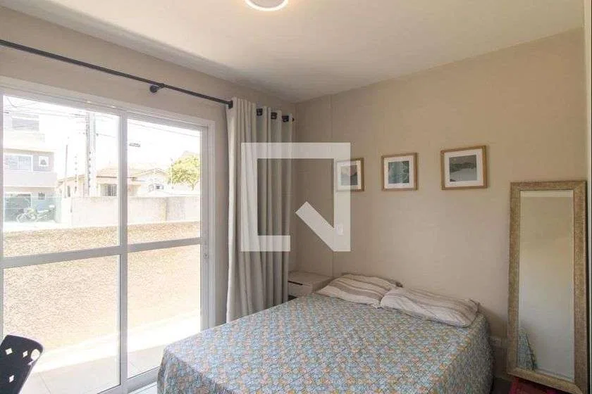 2-bedroom apartment with a walk-in closet in Curitiba — photo 4