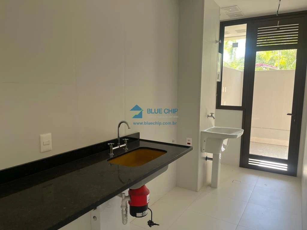 Apartamento sem mobília de 95 m² com varanda — photo 10