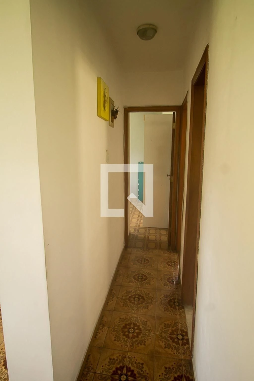 2-bedroom apartment in a building with a pool — photo 41