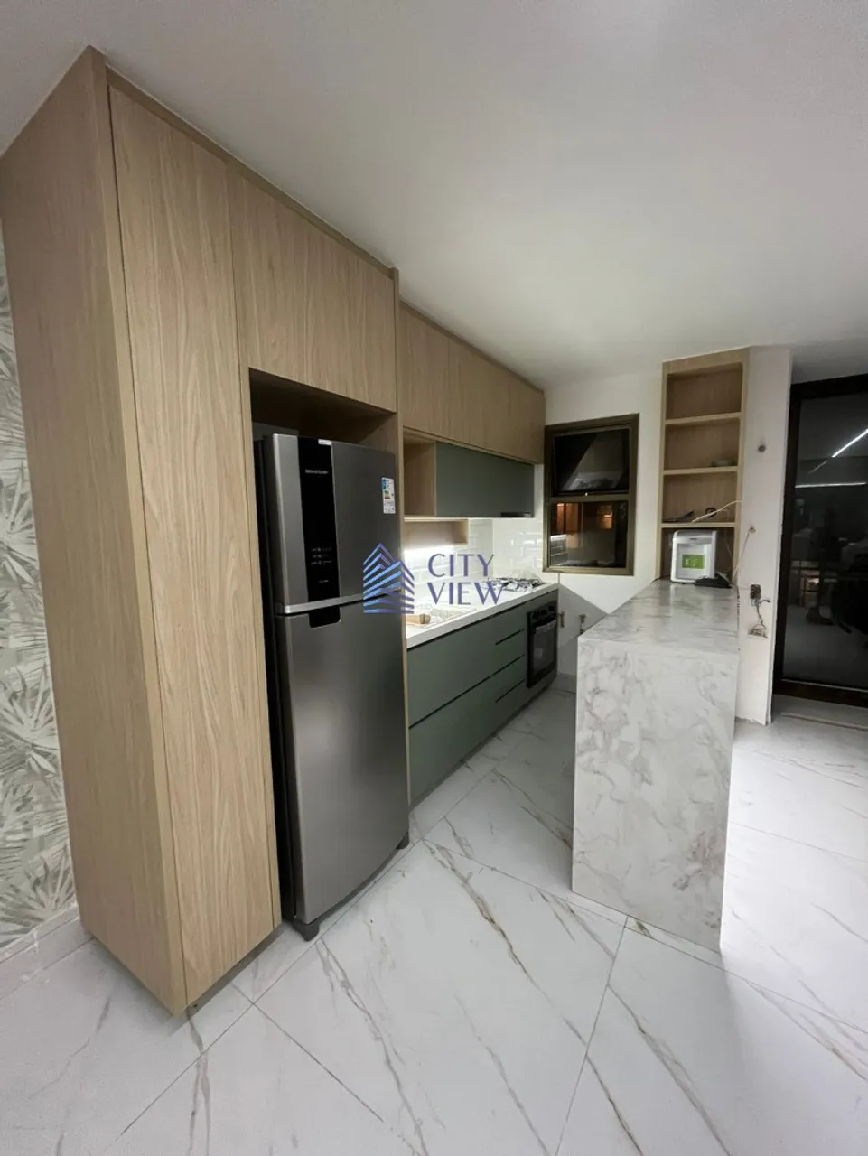 Furnished 2-bedroom apartment with open kitchen — photo 6