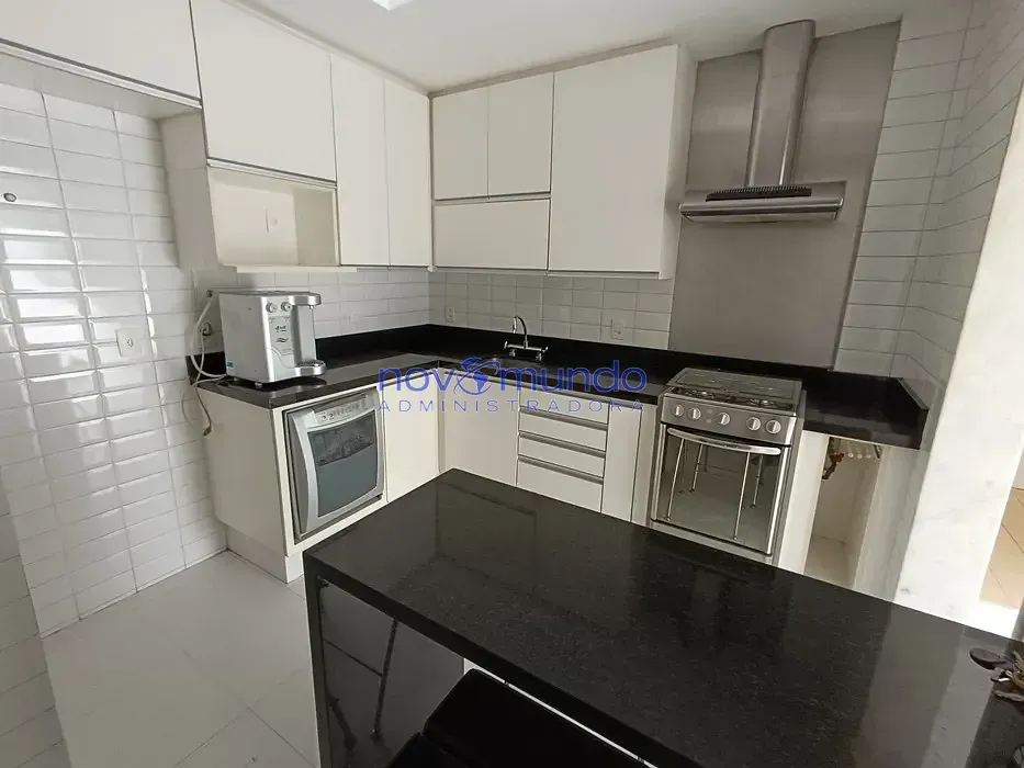 3-bedroom apartment with 4 bathrooms and 2 parking spaces — photo 25