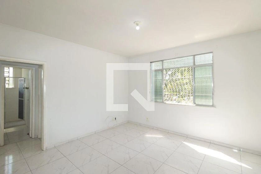 Apartamento com 2 quartos e cozinha fechada de 60 m² — photo 7