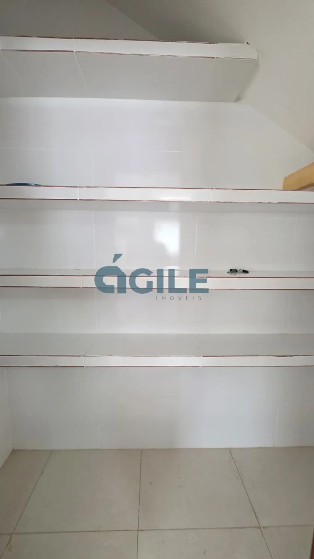 Washing machine in a 4-bedroom house, 200 m² — photo 10