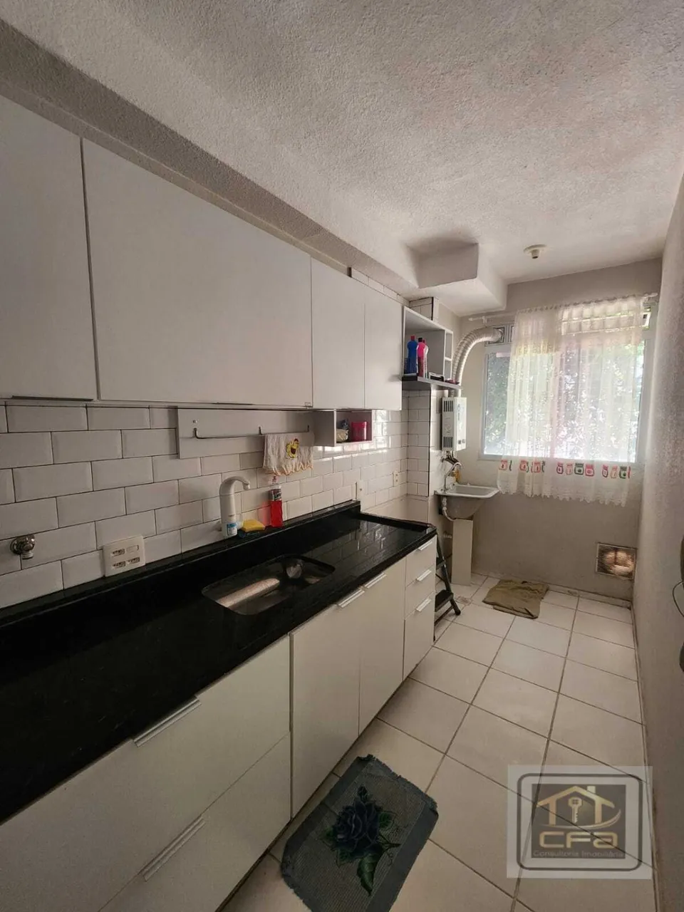 Apartamento de 2 quartos com banheiro e box de vidro — photo 13