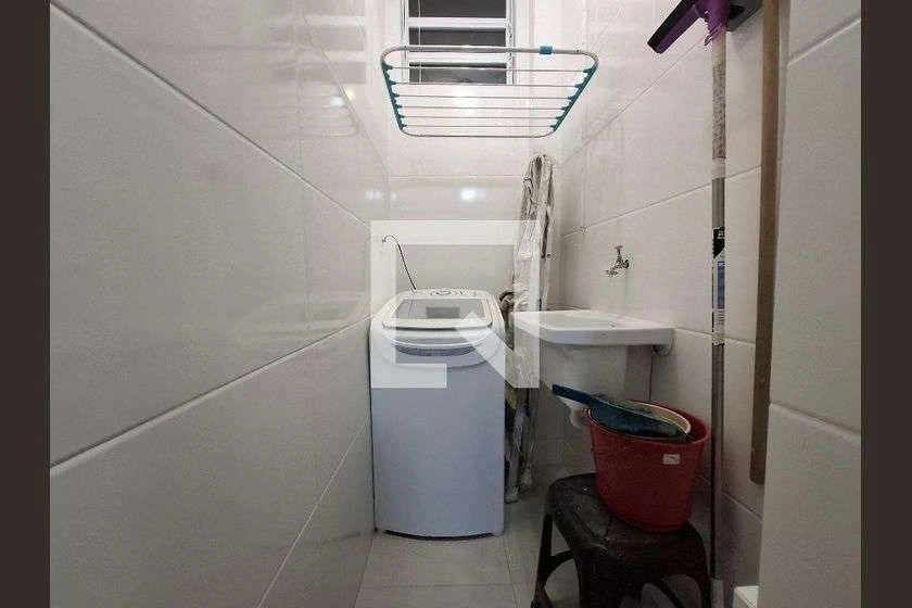 45 m² apartment with 1 bedroom, modern kitchen and gas stove — photo 13