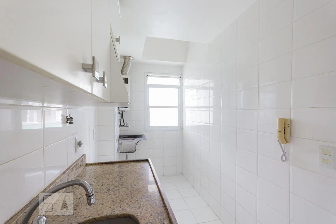 2-bedroom apartment with 1 en-suite and balcony BBQ — photo 35