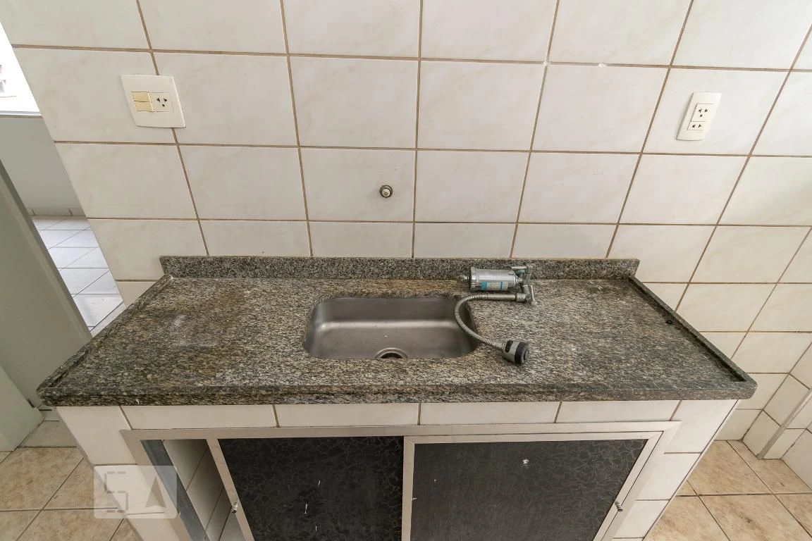 Unfurnished 1-bedroom apartment with 1 bathroom — photo 13
