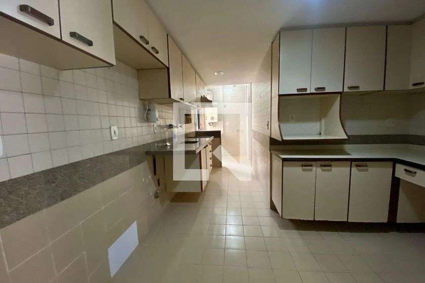 2-bedroom apartment with 103 m² and a balcony — photo 29