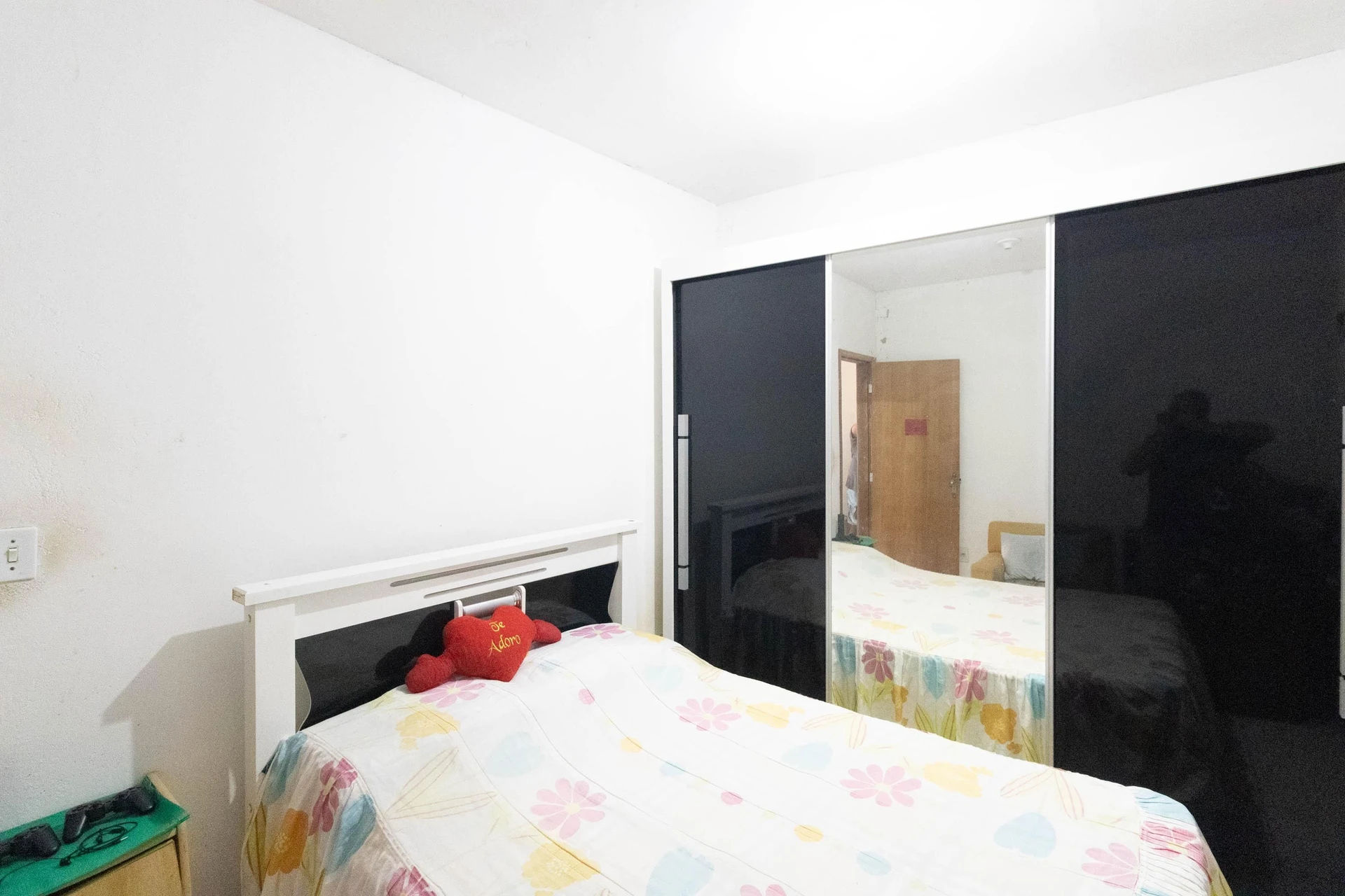Casa mobiliada com 3 quartos e cozinha com fogão a gás — photo 35