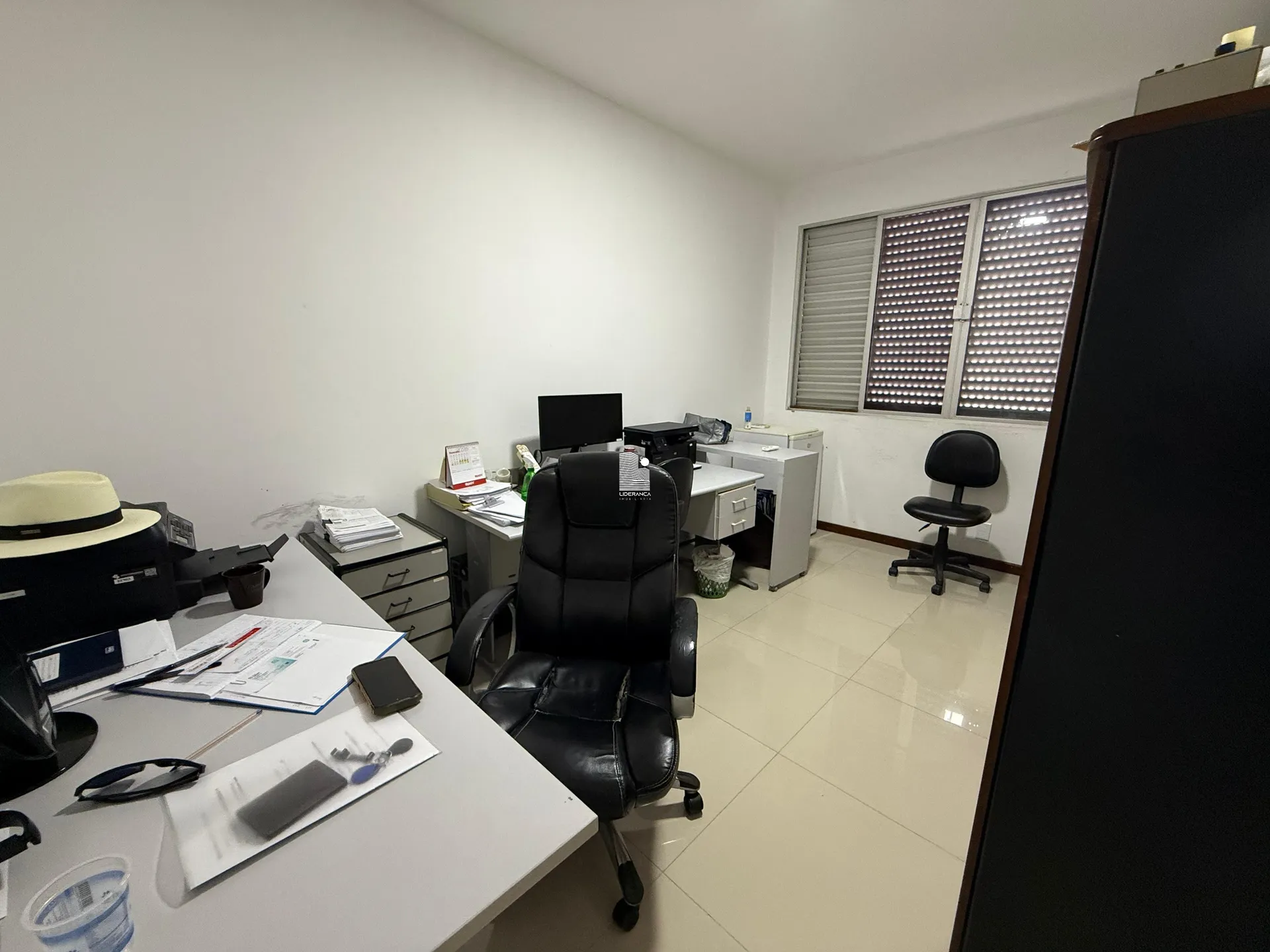 Casa mobiliada com 6 quartos e 8 vagas no 1º andar — photo 22