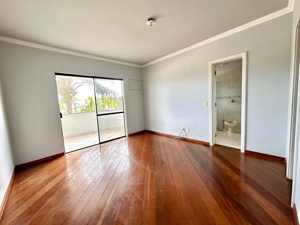 Casa de 4 dormitorios con balcón gourmet en Rio de Janeiro — photo 11