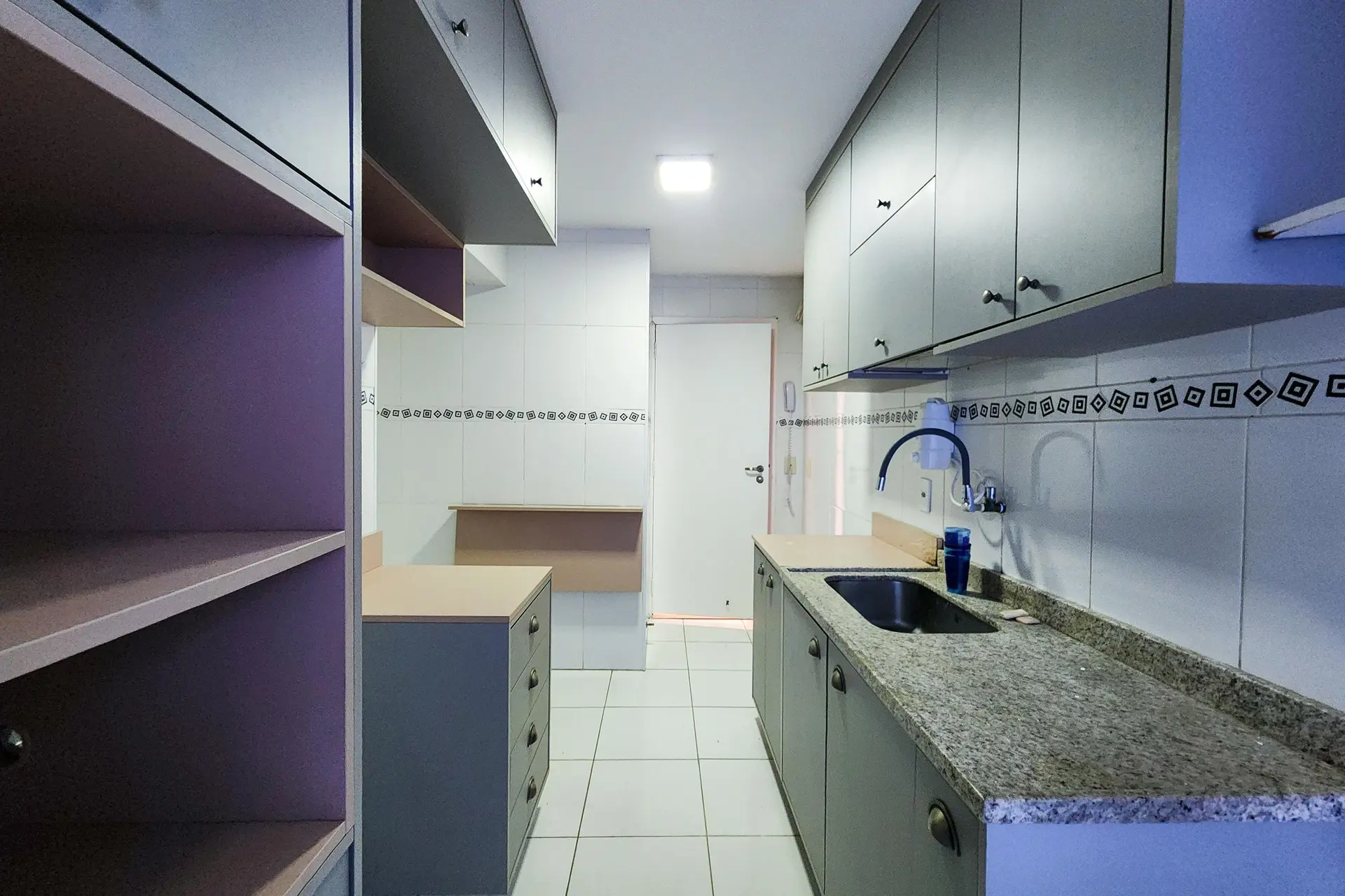 Apartamento, 72 m², com closet — photo 4