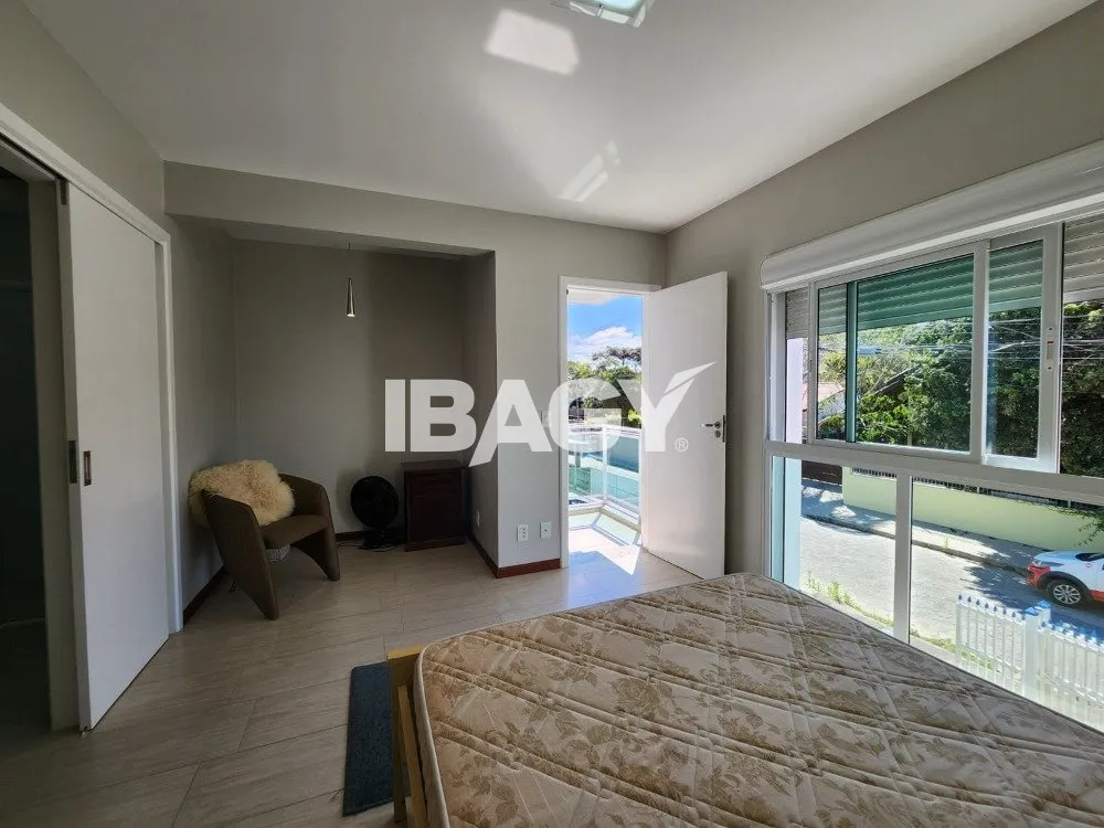 Furnished house, 157 m², with a walk-in closet — photo 11