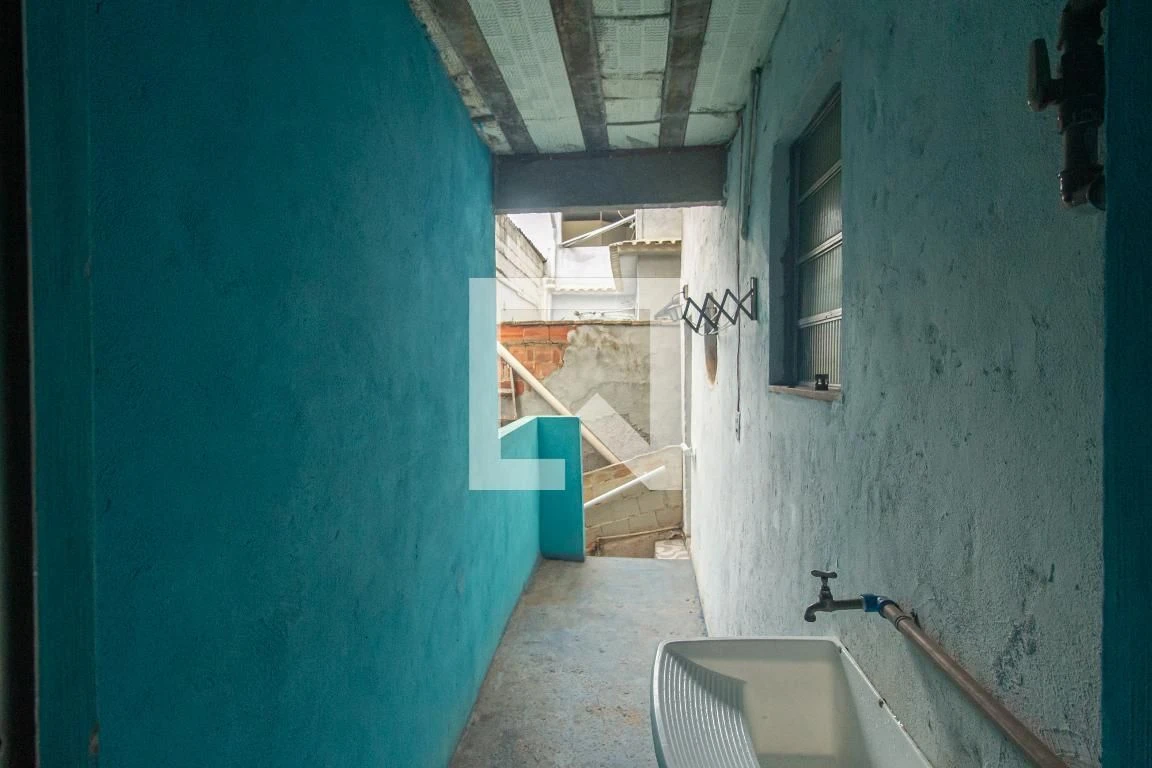 Casa com 1 quarto, varanda e 1 vaga de garagem — photo 9