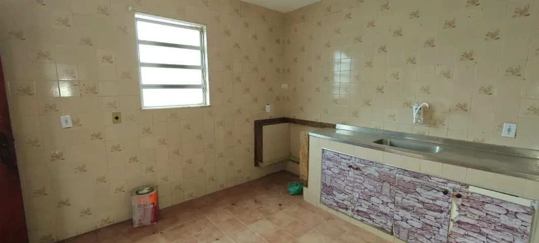 Unfurnished house with 2 bedrooms and a balcony