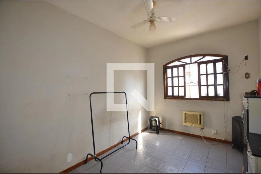 4-bedroom apartment with a home office — photo 18