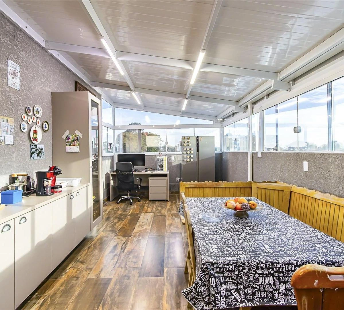 Furnished apartment, 95 m², with a washing machine — photo 2
