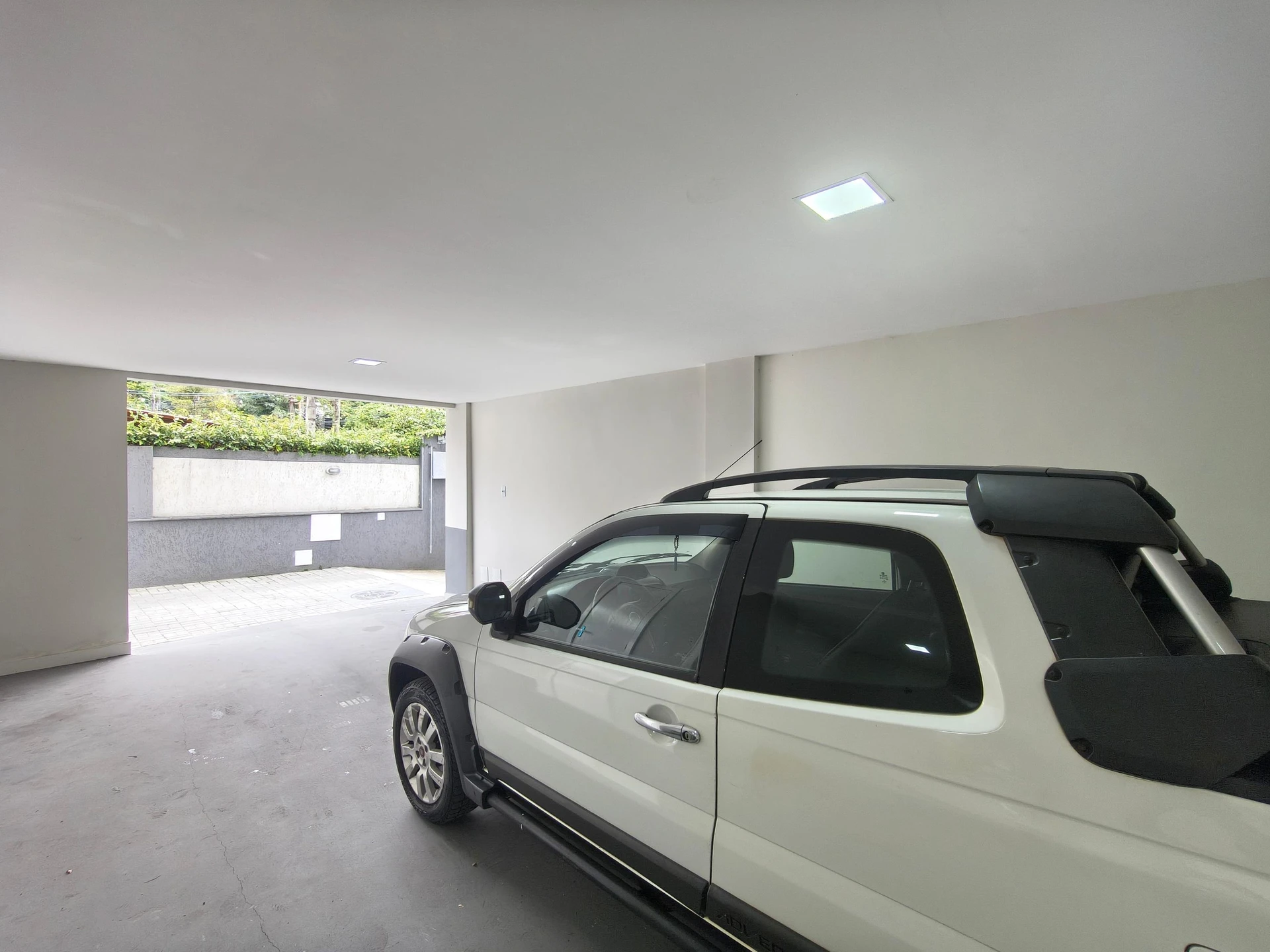 House, 110 m², with floor-to-ceiling windows — photo 43