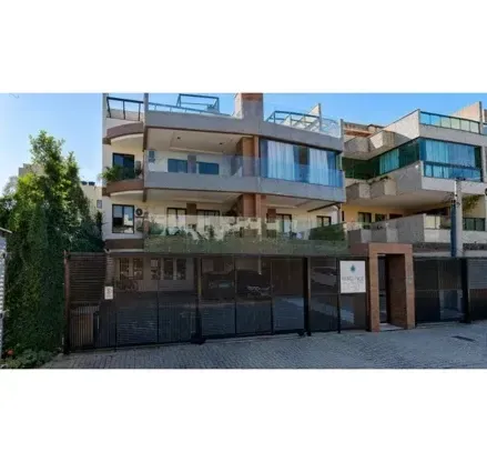 Furnished 116 m² apartment with 3 bedrooms and open-plan kitchen — photo 4