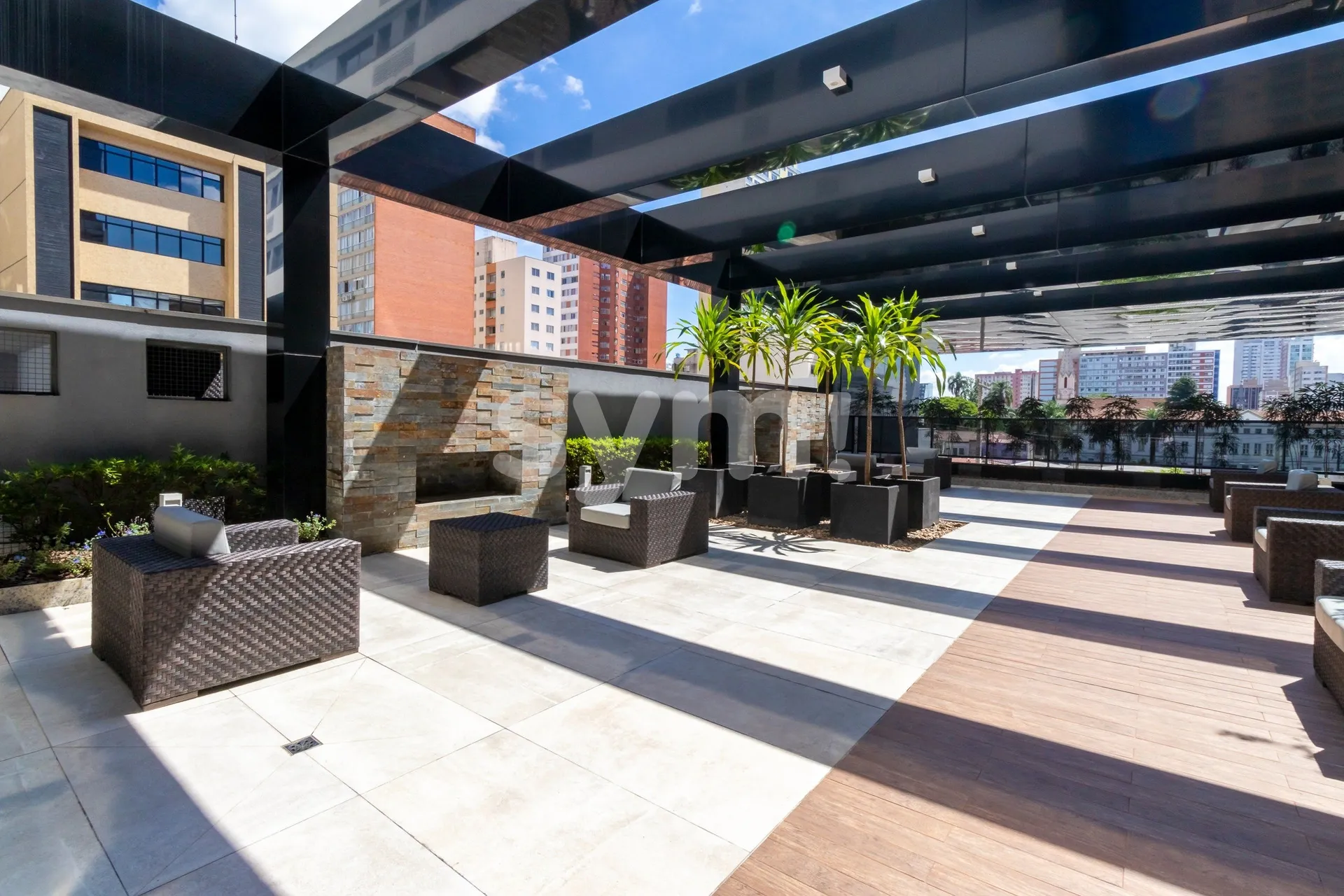 Furnished 2-bedroom apartment with a balcony grill — photo 64