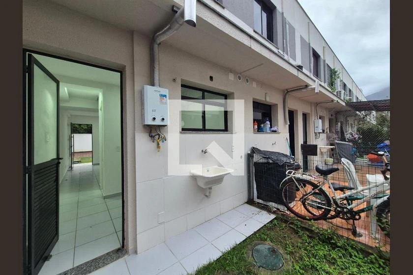 Casa de 2 quartos, sendo 1 suíte, 70 m², Vargem Grande