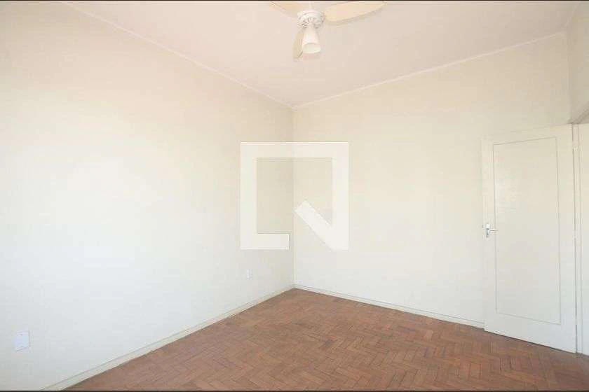 65 m² apartment with 2 bedrooms and 1 bathroom — photo 5