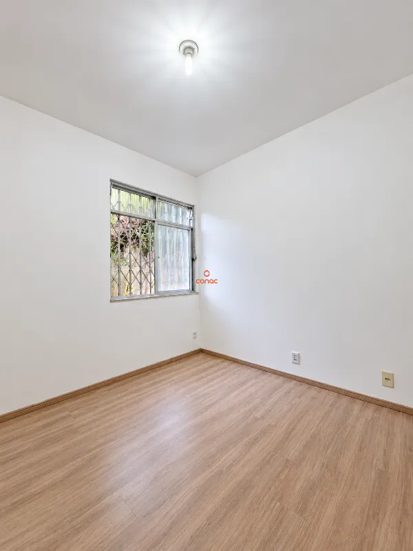 Apartment on the 1st floor with wood or laminate floors — photo 11