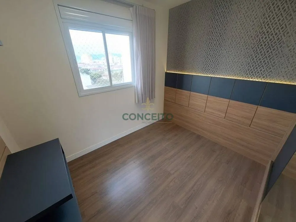 2-bedroom apartment with a walk-in closet in Florianópolis — photo 3