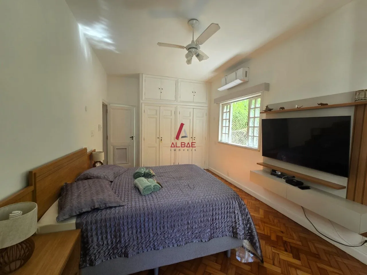 2-bedroom apartment with balcony and a full set of 3 baths — photo 14