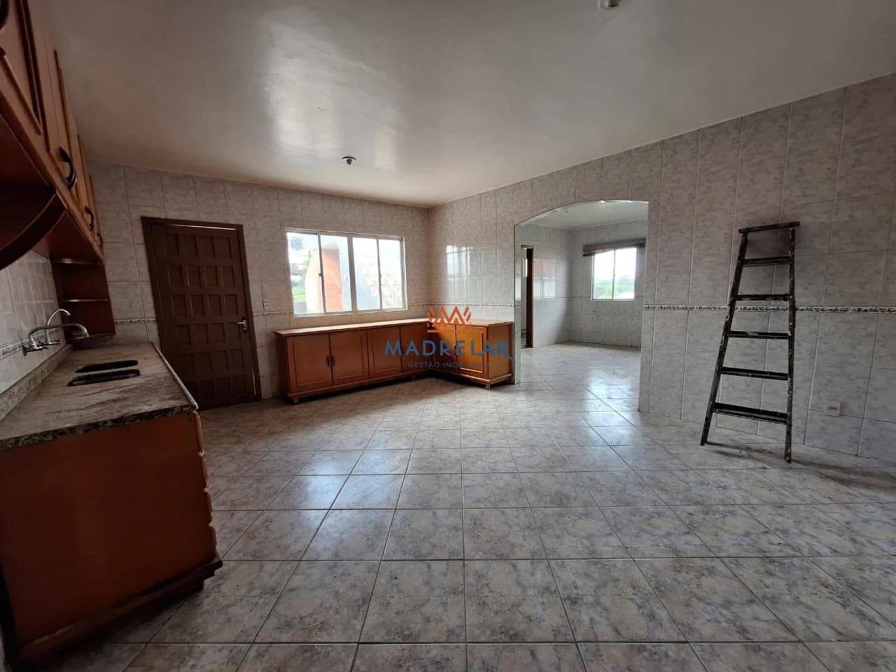 Private BBQ in a 3-bedroom apartment, 250 m² — photo 28