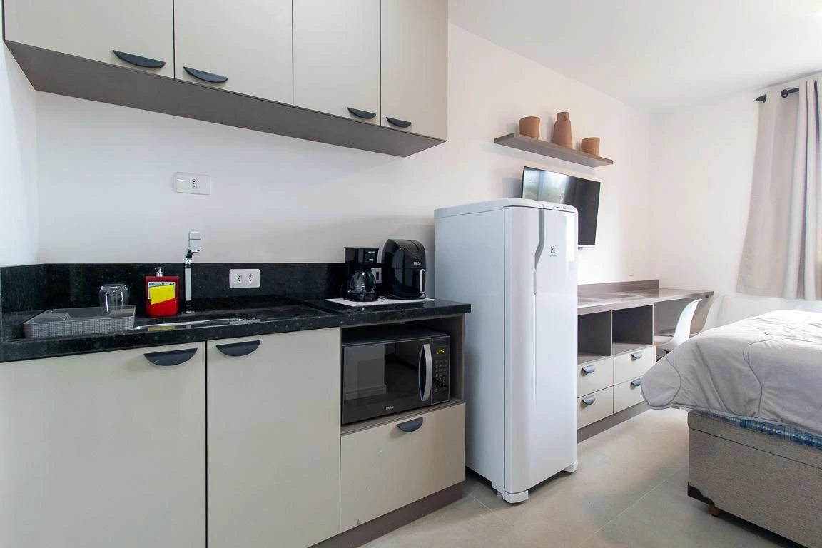 Studio de 20 m² com máquina de lavar e espaço de home office