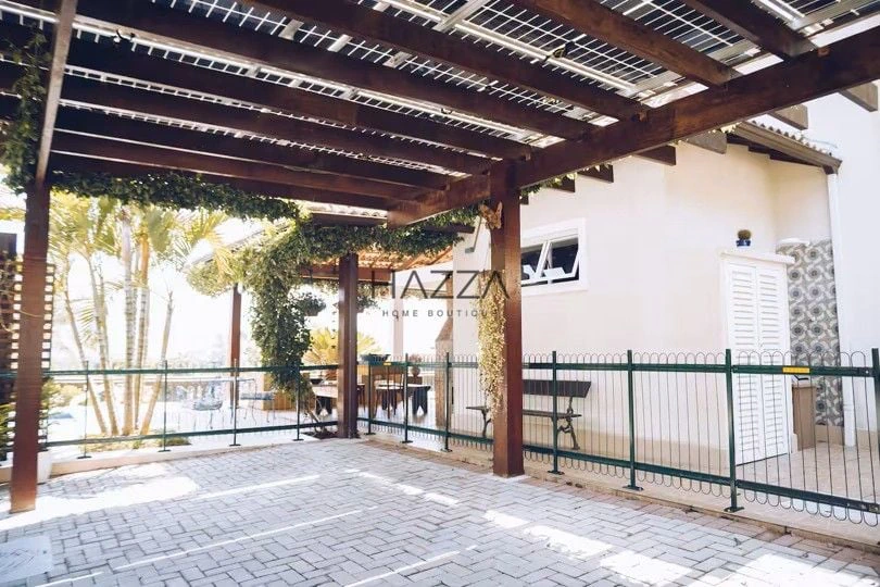 Unfurnished house with 4 bedrooms and 480 m² — photo 18