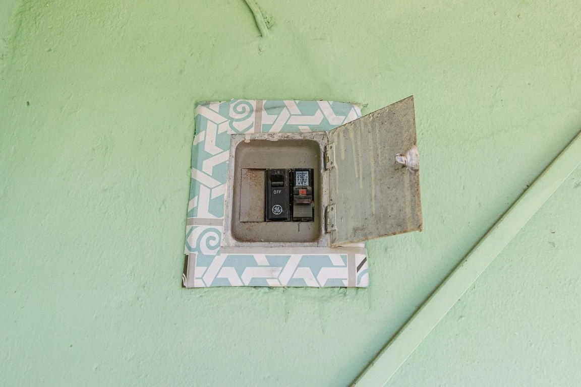 Невмебльований студіо з 1 спальнею і балконом — photo 13