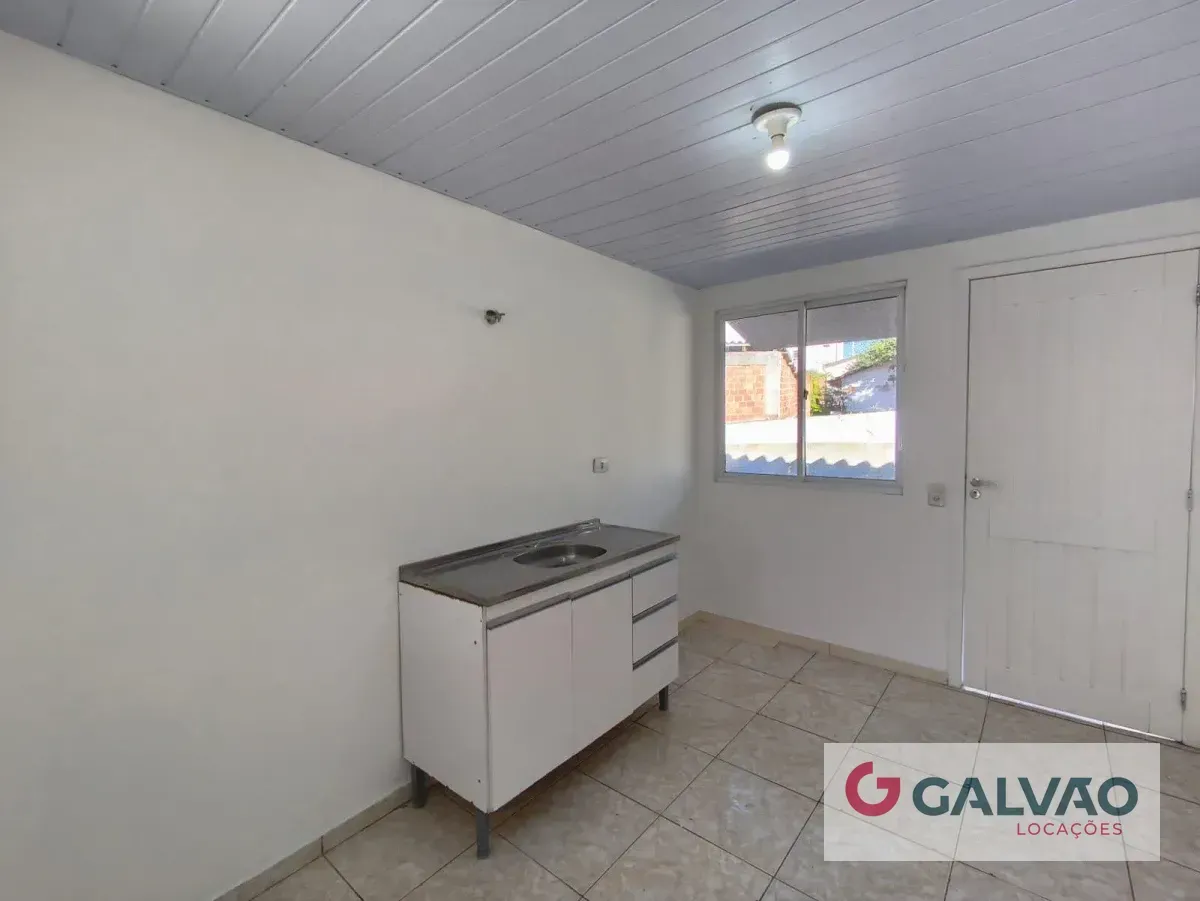 50 m² house with 2 bedrooms and a stove in the kitchen