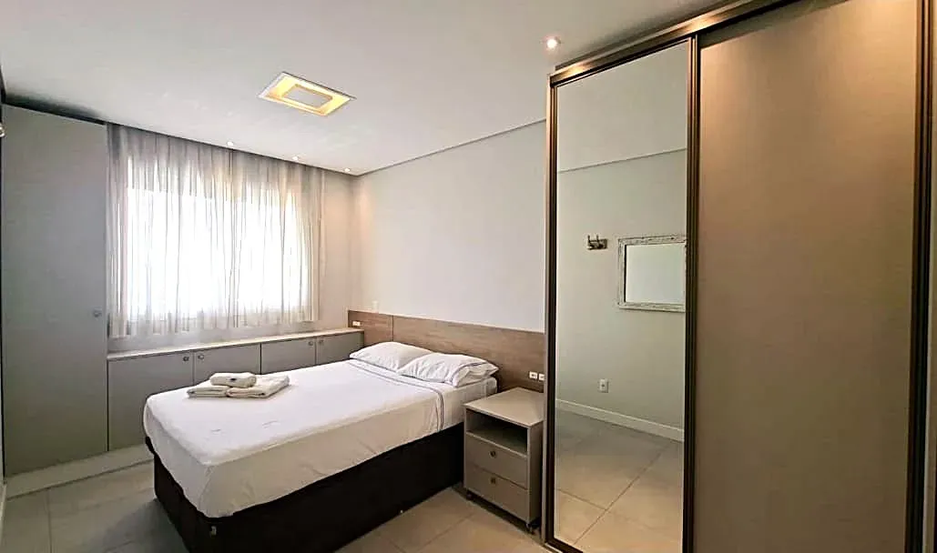 Apartamento amueblado de 70 m² con 2 dormitorios y balcón — photo 7