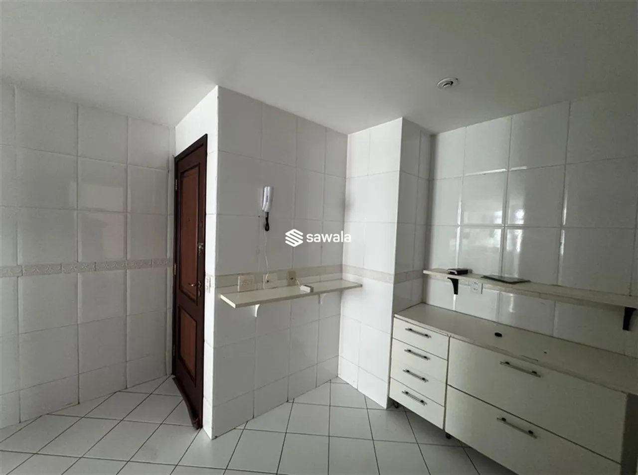 Apartment with 3 bedrooms and a separate kitchen — photo 19
