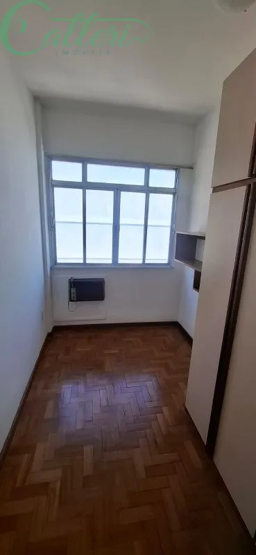 Apartment, 64 m², with wood or laminate floors — photo 24