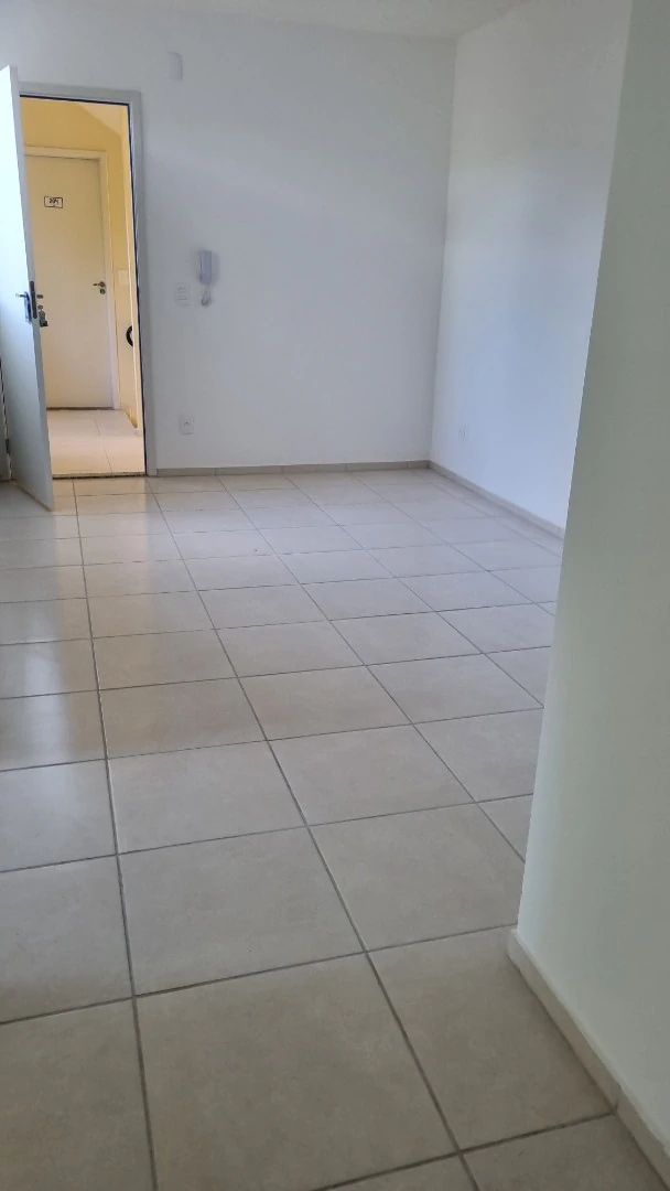 2-bedroom apartment with mountain views — photo 12