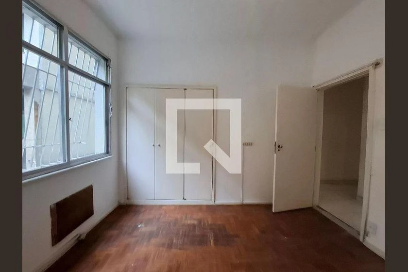 89 m² apartment with 3 bedrooms and a gas stove — photo 16
