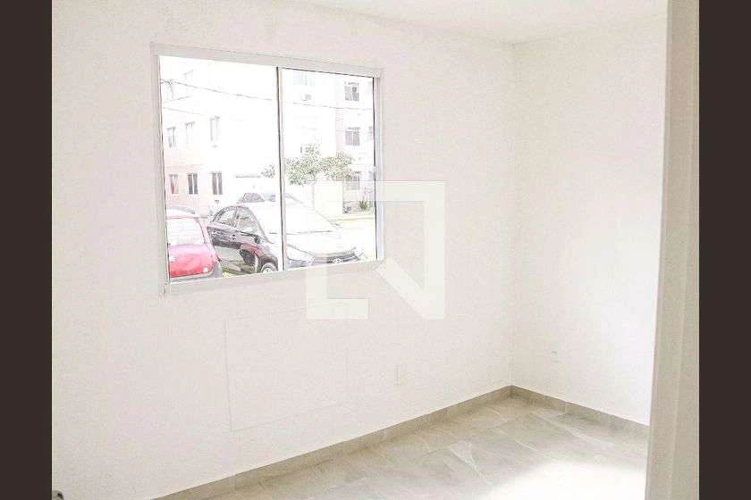 43 m² 2-bedroom apartment with a dedicated laundry area — photo 7